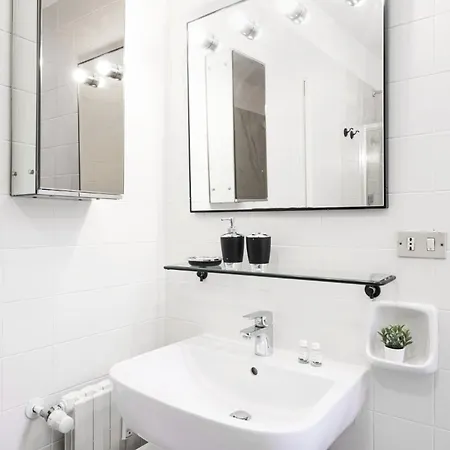 Easylife - Rifugio Elegante In Porta Romana Appartamento