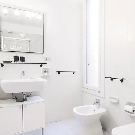 Appartamento Easylife - Rifugio Elegante In Porta Romana